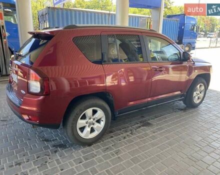 Червоний Джип Compass, об'ємом двигуна 2 л та пробігом 170 тис. км за 9500 $, фото 5 на Automoto.ua