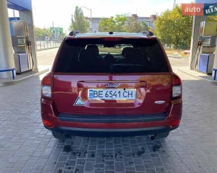Червоний Джип Compass, об'ємом двигуна 2 л та пробігом 170 тис. км за 9500 $, фото 7 на Automoto.ua