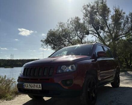 Красный Джип Компас, объемом двигателя 2 л и пробегом 204 тыс. км за 12000 $, фото 5 на Automoto.ua