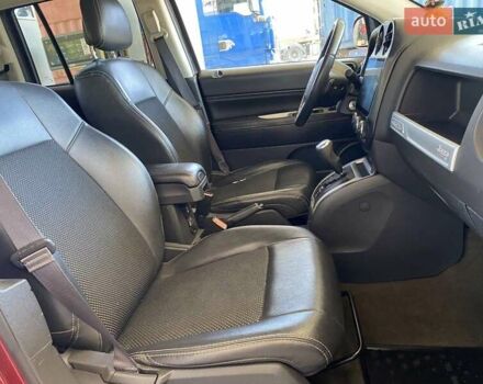 Червоний Джип Compass, об'ємом двигуна 2 л та пробігом 170 тис. км за 9500 $, фото 15 на Automoto.ua
