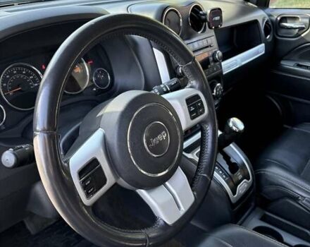 Красный Джип Компас, объемом двигателя 2 л и пробегом 204 тыс. км за 12000 $, фото 44 на Automoto.ua