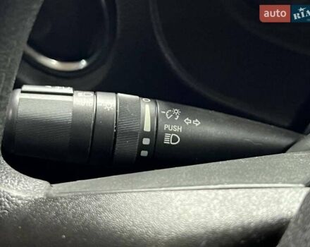 Червоний Джип Compass, об'ємом двигуна 2 л та пробігом 105 тис. км за 11300 $, фото 18 на Automoto.ua