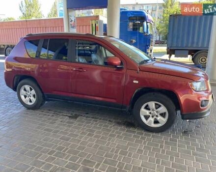 Червоний Джип Compass, об'ємом двигуна 2 л та пробігом 170 тис. км за 9500 $, фото 3 на Automoto.ua