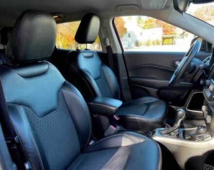 Красный Джип Компас, объемом двигателя 2.4 л и пробегом 69 тыс. км за 8400 $, фото 9 на Automoto.ua