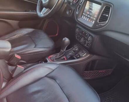 Джип Компас 2017 в Харькове на Automoto.ua Красный Джип Компас, объемом двигателя 2.36 л и пробегом 77 тыс. км за 17700 $, фото 14 на Automoto.ua