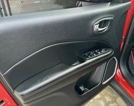 Красный Джип Компас, объемом двигателя 2.36 л и пробегом 126 тыс. км за 16200 $, фото 4 на Automoto.ua