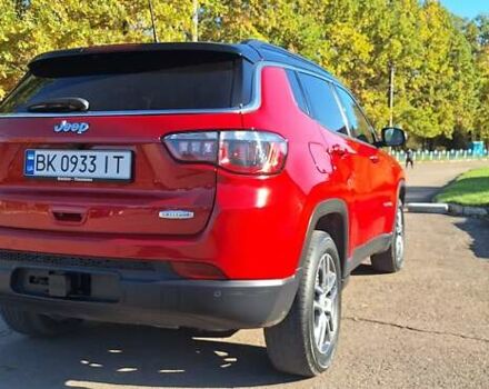 Джип Compass 2017 у Рівному на Automoto.ua Червоний Джип Compass, об'ємом двигуна 2.36 л та пробігом 24 тис. км за 14500 $, фото 3 на Automoto.ua