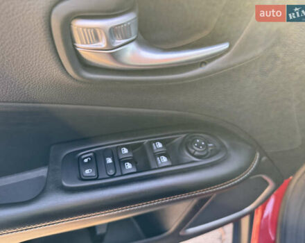 Красный Джип Компас, объемом двигателя 2.36 л и пробегом 111 тыс. км за 16900 $, фото 16 на Automoto.ua