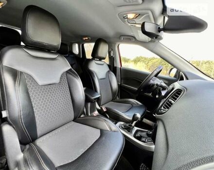 Джип Компас 2018 в Новояворовск на Automoto.ua Красный Джип Компас, объемом двигателя 2.4 л и пробегом 35 тыс. км за 17700 $, фото 30 на Automoto.ua