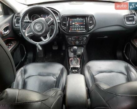 Красный Джип Компас, объемом двигателя 2.36 л и пробегом 142 тыс. км за 2500 $, фото 7 на Automoto.ua