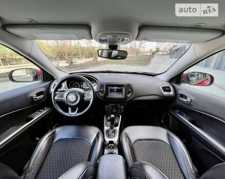 Джип Компас 2018 в Новояворовск на Automoto.ua Красный Джип Компас, объемом двигателя 2.4 л и пробегом 35 тыс. км за 17700 $, фото 23 на Automoto.ua