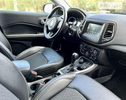 Джип Компас 2018 в Новояворовск на Automoto.ua Красный Джип Компас, объемом двигателя 2.4 л и пробегом 35 тыс. км за 17700 $, фото 20 на Automoto.ua