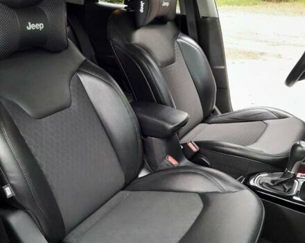 Красный Джип Компас, объемом двигателя 2.36 л и пробегом 73 тыс. км за 15950 $, фото 72 на Automoto.ua