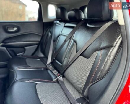 Червоний Джип Compass, об'ємом двигуна 2.4 л та пробігом 176 тис. км за 15300 $, фото 3 на Automoto.ua