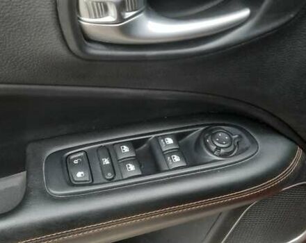 Красный Джип Компас, объемом двигателя 2.36 л и пробегом 150 тыс. км за 13900 $, фото 15 на Automoto.ua