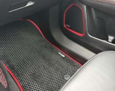 Красный Джип Компас, объемом двигателя 2.36 л и пробегом 62 тыс. км за 20000 $, фото 5 на Automoto.ua