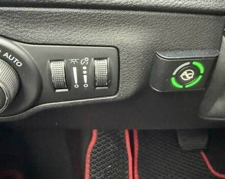 Красный Джип Компас, объемом двигателя 2.36 л и пробегом 62 тыс. км за 20000 $, фото 1 на Automoto.ua