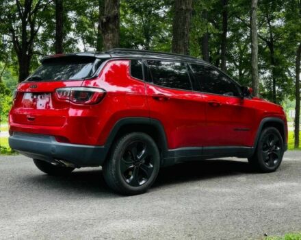 Червоний Джип Compass, об'ємом двигуна 2.4 л та пробігом 32 тис. км за 12500 $, фото 4 на Automoto.ua