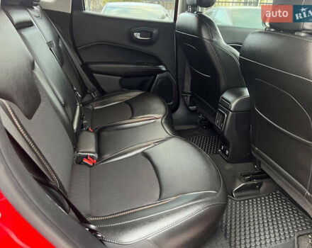 Червоний Джип Compass, об'ємом двигуна 2.4 л та пробігом 122 тис. км за 15900 $, фото 14 на Automoto.ua