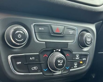 Красный Джип Компас, объемом двигателя 2.4 л и пробегом 112 тыс. км за 18000 $, фото 33 на Automoto.ua