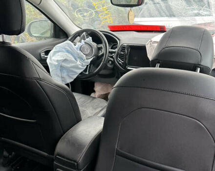 Красный Джип Компас, объемом двигателя 2.4 л и пробегом 78 тыс. км за 11600 $, фото 10 на Automoto.ua