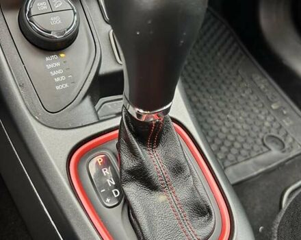 Красный Джип Компас, объемом двигателя 2.4 л и пробегом 112 тыс. км за 18000 $, фото 22 на Automoto.ua