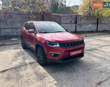 Красный Джип Компас, объемом двигателя 2.36 л и пробегом 57 тыс. км за 17500 $, фото 1 на Automoto.ua