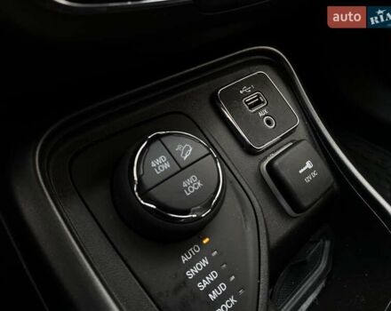 Красный Джип Компас, объемом двигателя 2.36 л и пробегом 120 тыс. км за 16800 $, фото 18 на Automoto.ua