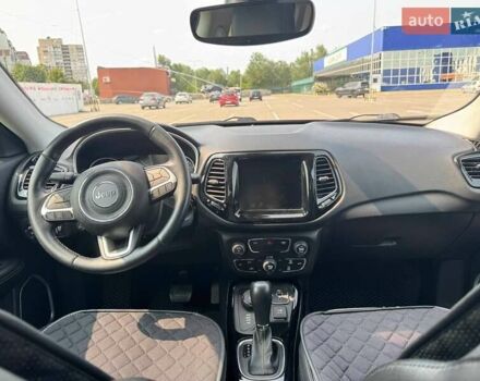 Червоний Джип Compass, об'ємом двигуна 2.4 л та пробігом 47 тис. км за 18200 $, фото 6 на Automoto.ua