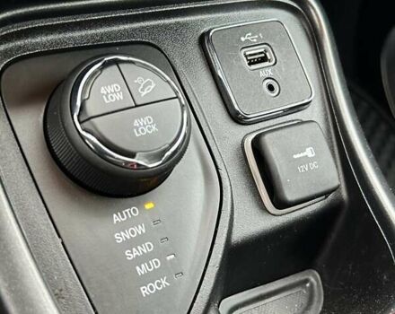 Красный Джип Компас, объемом двигателя 2.4 л и пробегом 112 тыс. км за 18000 $, фото 31 на Automoto.ua