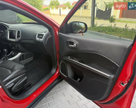 Джип Компас 2021 в Полтаве на Automoto.ua Красный Джип Компас, объемом двигателя 2.36 л и пробегом 100 тыс. км за 17200 $, фото 25 на Automoto.ua