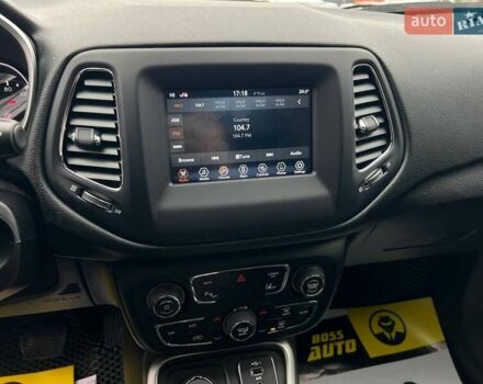 Червоний Джип Compass, об'ємом двигуна 2.36 л та пробігом 16 тис. км за 17500 $, фото 15 на Automoto.ua