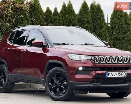 Красный Джип Компас, объемом двигателя 2.36 л и пробегом 100 тыс. км за 18500 $, фото 1 на Automoto.ua