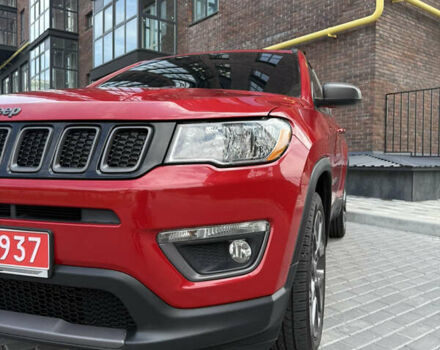 Джип Компас 2021 в Полтаве на Automoto.ua Красный Джип Компас, объемом двигателя 2.36 л и пробегом 100 тыс. км за 17200 $, фото 12 на Automoto.ua