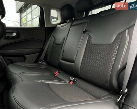 Червоний Джип Compass, об'ємом двигуна 2.36 л та пробігом 16 тис. км за 17500 $, фото 17 на Automoto.ua