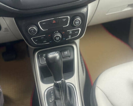 Красный Джип Компас, объемом двигателя 2.36 л и пробегом 96 тыс. км за 13900 $, фото 15 на Automoto.ua