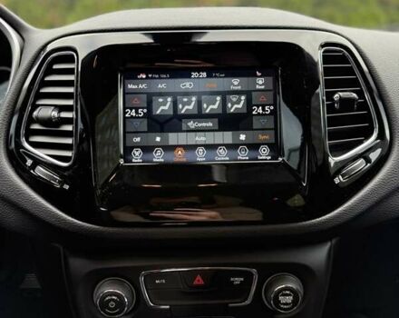 Красный Джип Компас, объемом двигателя 2.36 л и пробегом 100 тыс. км за 18500 $, фото 12 на Automoto.ua