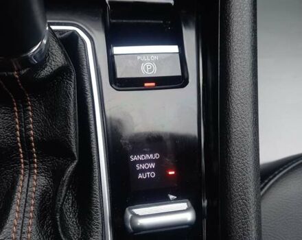 Червоний Джип Compass, об'ємом двигуна 2.36 л та пробігом 82 тис. км за 19900 $, фото 16 на Automoto.ua