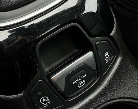 Красный Джип Компас, объемом двигателя 2.4 л и пробегом 62 тыс. км за 18900 $, фото 42 на Automoto.ua