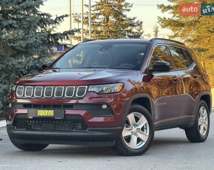 Червоний Джип Compass, об'ємом двигуна 2.4 л та пробігом 141 тис. км за 18300 $, фото 1 на Automoto.ua