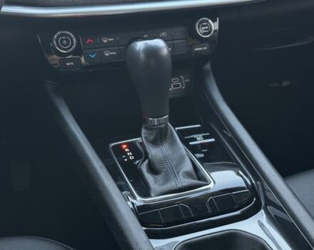 Червоний Джип Compass, об'ємом двигуна 2.4 л та пробігом 141 тис. км за 18300 $, фото 19 на Automoto.ua