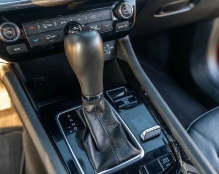 Красный Джип Компас, объемом двигателя 2.4 л и пробегом 35 тыс. км за 12300 $, фото 12 на Automoto.ua