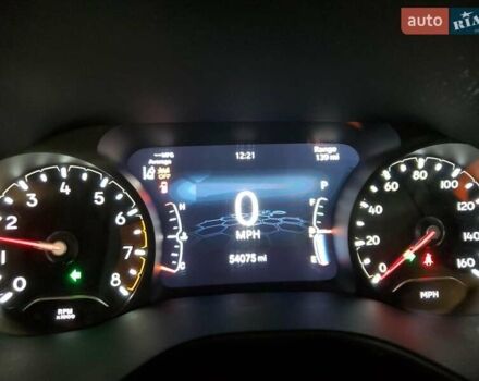 Червоний Джип Compass, об'ємом двигуна 2 л та пробігом 87 тис. км за 6400 $, фото 8 на Automoto.ua