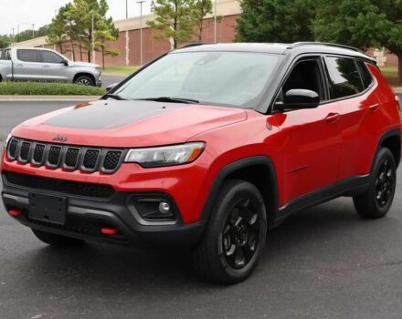 Червоний Джип Compass, об'ємом двигуна 2 л та пробігом 13 тис. км за 5100 $, фото 2 на Automoto.ua