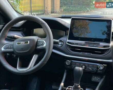 Джип Компас 2023 в Киеве на Automoto.ua Красный Джип Компас, объемом двигателя 2 л и пробегом 22 тыс. км за 27290 $, фото 36 на Automoto.ua