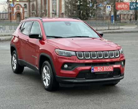 Красный Джип Компас, объемом двигателя 2 л и пробегом 30 тыс. км за 18600 $, фото 3 на Automoto.ua