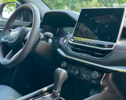 Джип Компас 2023 в Киеве на Automoto.ua Красный Джип Компас, объемом двигателя 2 л и пробегом 22 тыс. км за 27290 $, фото 39 на Automoto.ua