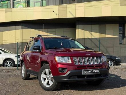 Червоний Джип Compass, об'ємом двигуна 0 л та пробігом 320 тис. км за 8790 $, фото 1 на Automoto.ua