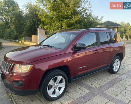 Червоний Джип Compass, об'ємом двигуна 2.4 л та пробігом 305 тис. км за 8400 $, фото 1 на Automoto.ua