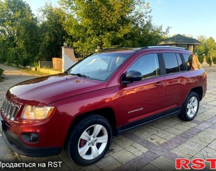 Червоний Джип Compass, об'ємом двигуна 2.4 л та пробігом 175 тис. км за 8500 $, фото 1 на Automoto.ua